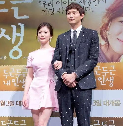 李国主在韩国的地位,李国主地位显赫，引领时代潮流