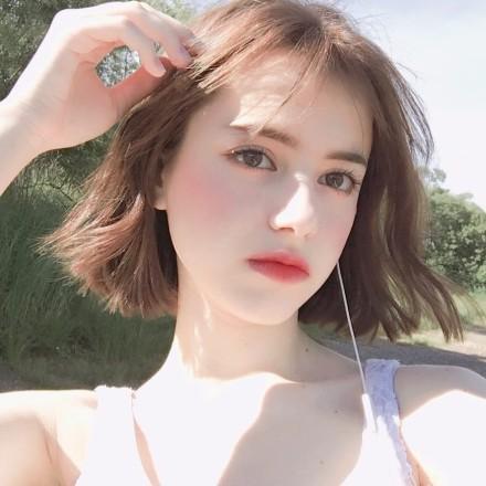 小女生叼嘿图片大全,小女生叼嘿萌态瞬间大盘点
