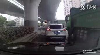土方车视频,高效施工背后的故事