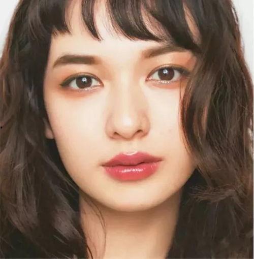 日本妆嘴唇图片,日本妆容之唇色魅力解析