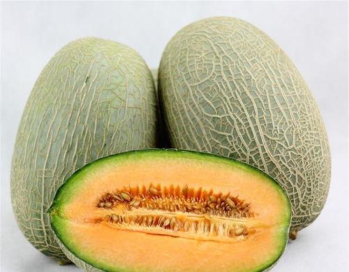 吃哈密瓜拉黑大便,揭秘吃哈密瓜拉黑大便的神奇效果