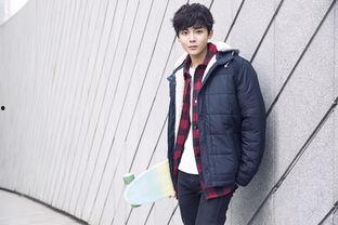 侯明昊图片大全,图片大全中的青春风采