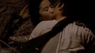 聂小倩和燕赤霞的床戏,聂小倩与燕赤霞的禁忌之恋