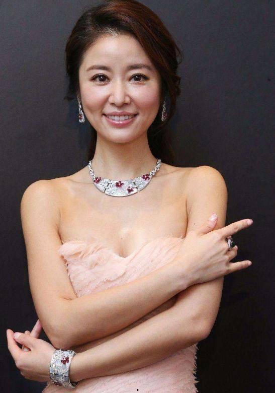 林心如的照片大全图片,美丽瞬间，魅力绽放