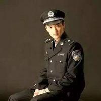 警察帅哥头像图片